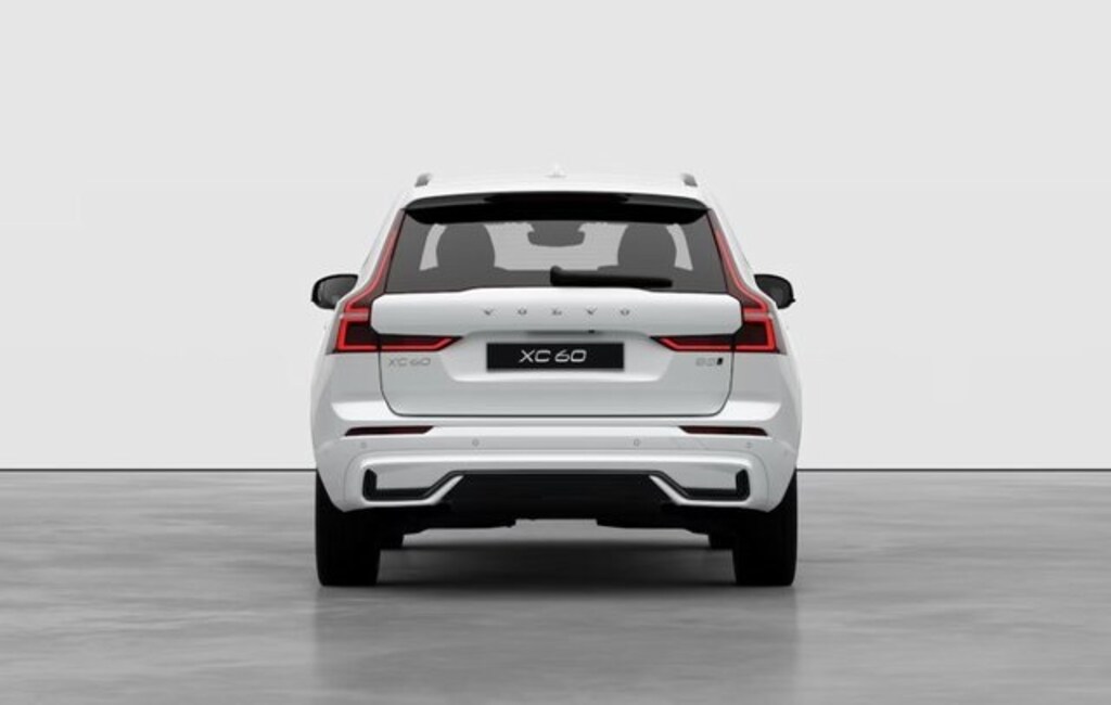 New 2026 Volvo XC60 B5 Plus SUV