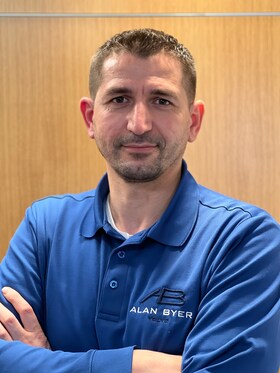 Staff member Roman Konopatskiy from 41a5f3bd5028