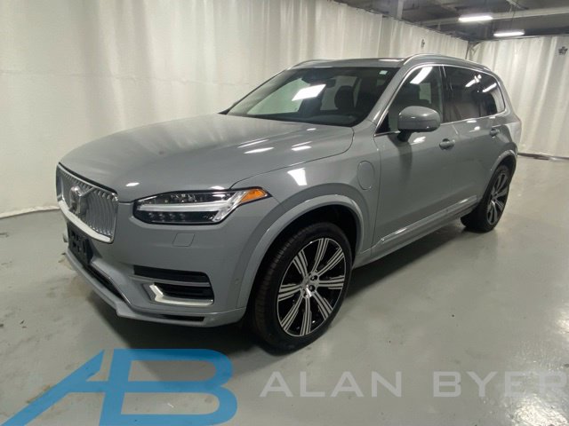 used 2025 Volvo XC90 Plug-In Hybrid T8 Plus SUV for sale in syracuse