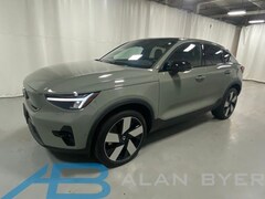 used 2023 Volvo C40 Recharge Pure Electric Twin Plus SUV for sale in syracuse