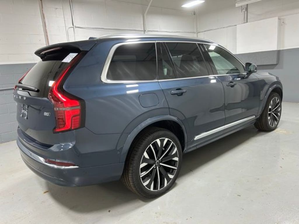 Used 2025 Volvo XC90 B5 Plus SUV