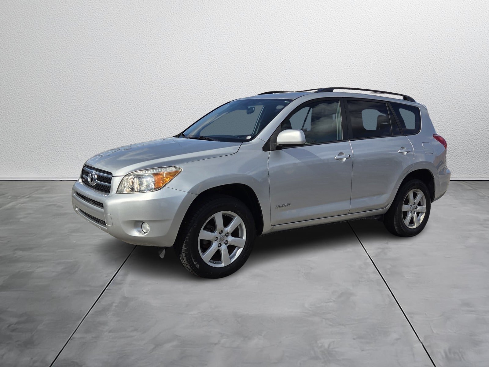 Used 2008 Toyota RAV4 Limited with VIN JTMZD31V385096129 for sale in Clewiston, FL