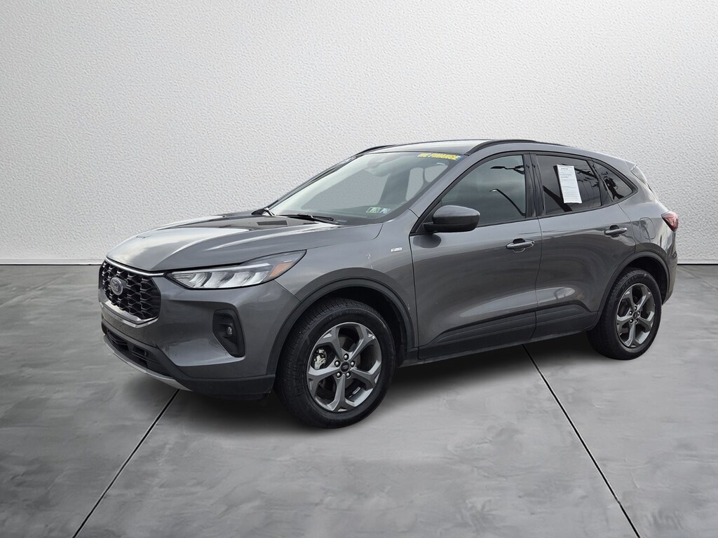 Used 2025 Ford Escape ST-Line Select AWD SUV