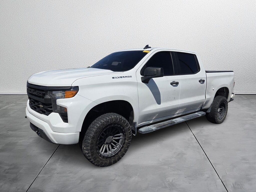 Used 2022 Chevrolet Silverado Custom Truck Crew Cab