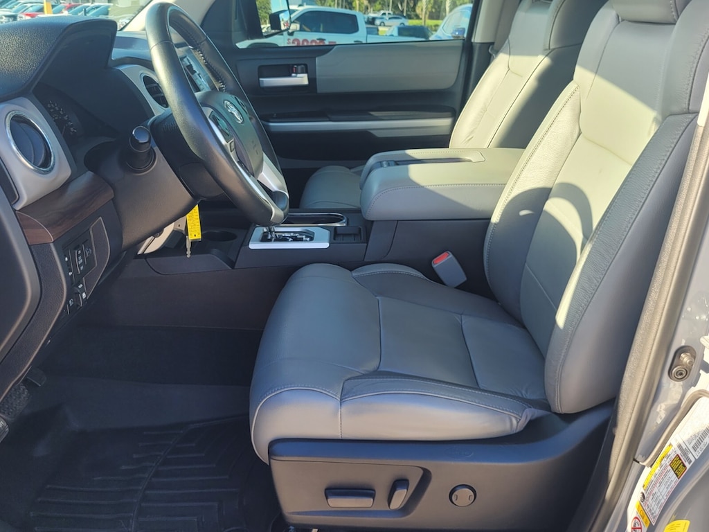 Used 2018 Toyota Tundra Limited Crewmax 5.5 BED 5.7L FFV Truck CrewMax