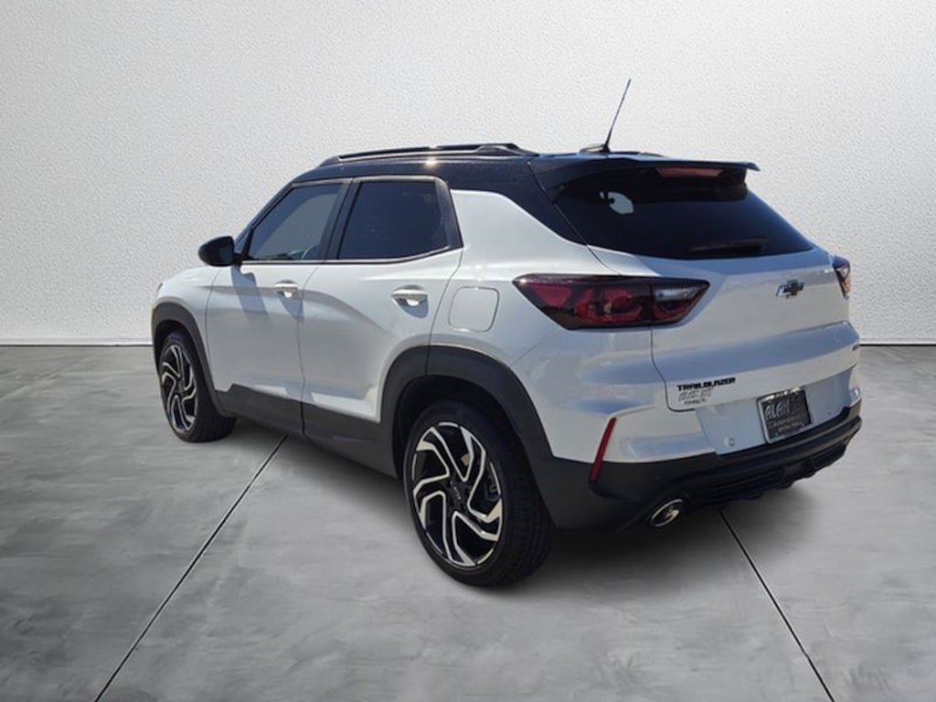 Used 2025 Chevrolet Trailblazer RS SUV