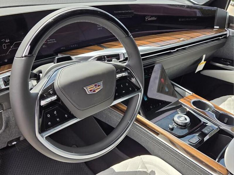2026 Cadillac Escalade Platinum Sport - Photo 15