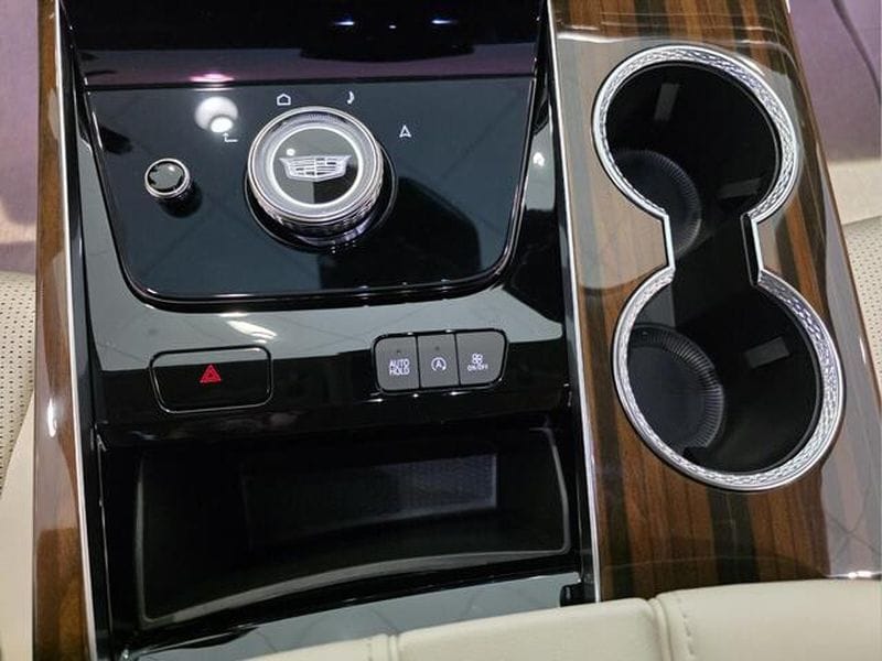 2026 Cadillac Escalade Platinum Luxury - Photo 32