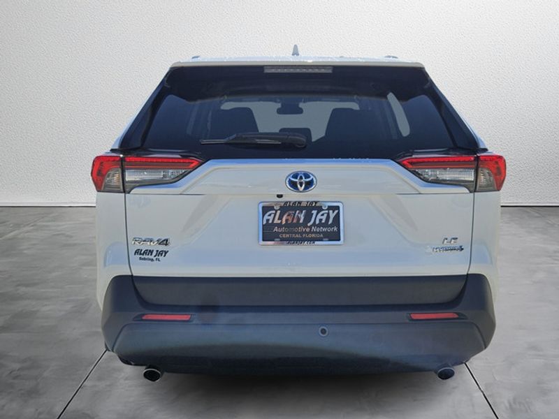 2024 Toyota RAV4 Hybrid LE photo 3