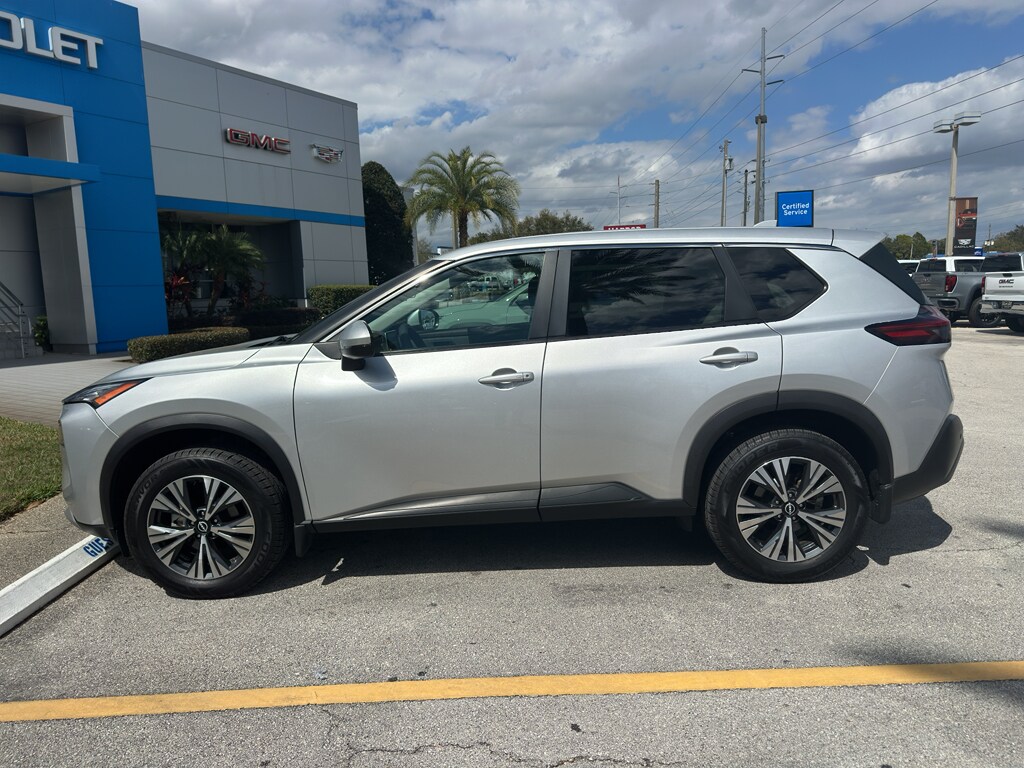 Used 2022 Nissan Rogue SV
