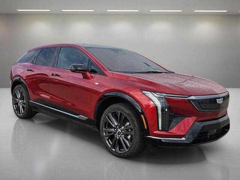 2025 Cadillac OPTIQ Sport 2 - Photo 7