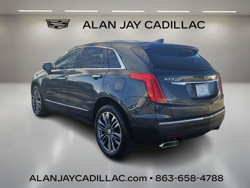 2019 Cadillac XT5 Luxury photo 3