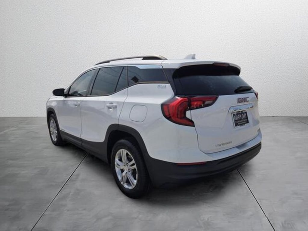 Used 2020 GMC Terrain SLE SUV