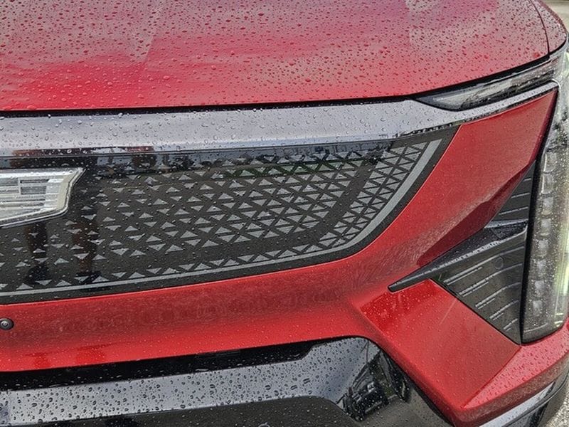2025 Cadillac OPTIQ Sport 2 - Photo 10