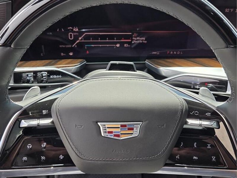 2026 Cadillac Escalade Platinum Sport - Photo 14