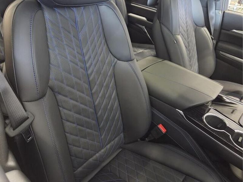 2026 Cadillac Escalade IQL Sport - Photo 17