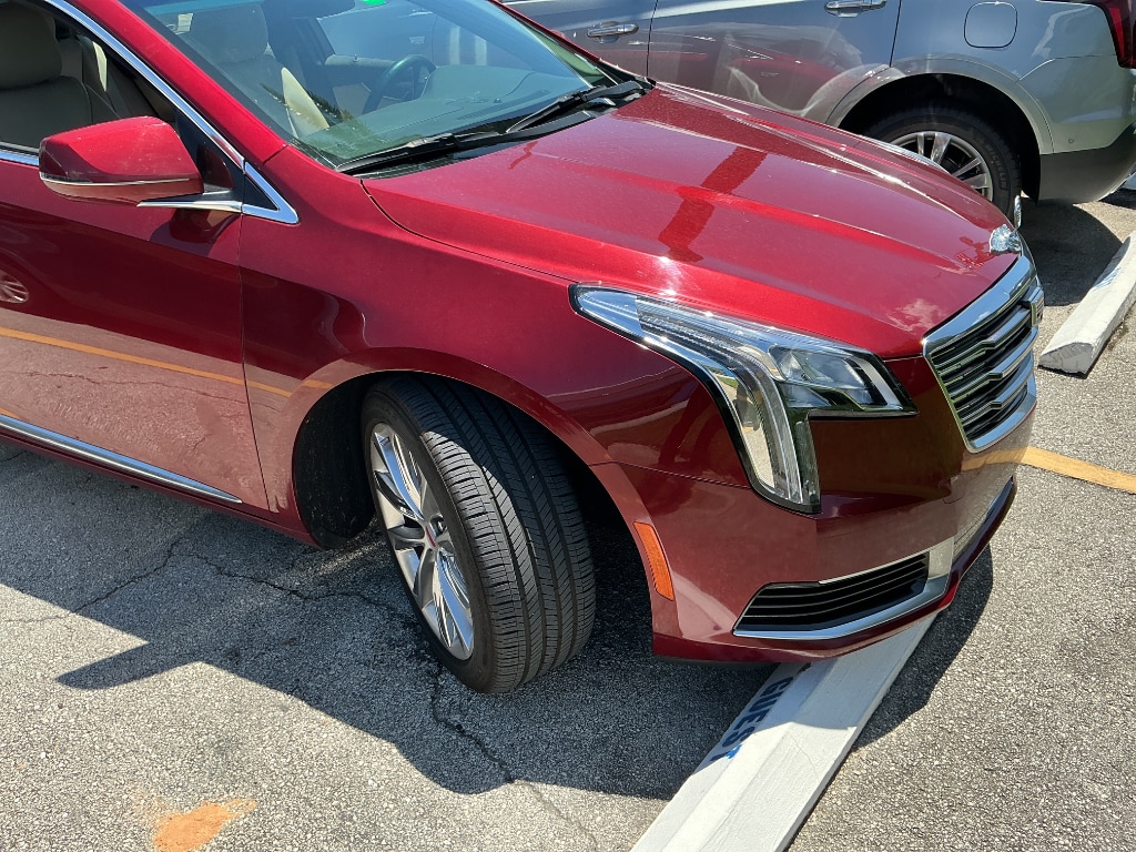 Used 2018 Cadillac XTS Base with VIN 2G61L5S35J9136005 for sale in Sebring, FL