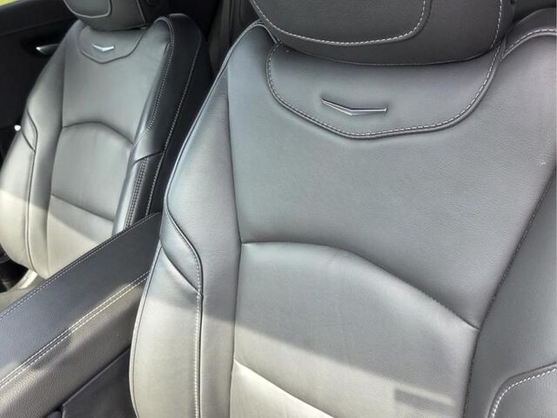 2025 Cadillac XT4 Premium Luxury - Photo 16