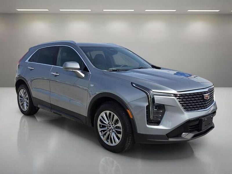 2025 Cadillac XT4 Premium Luxury - Photo 7