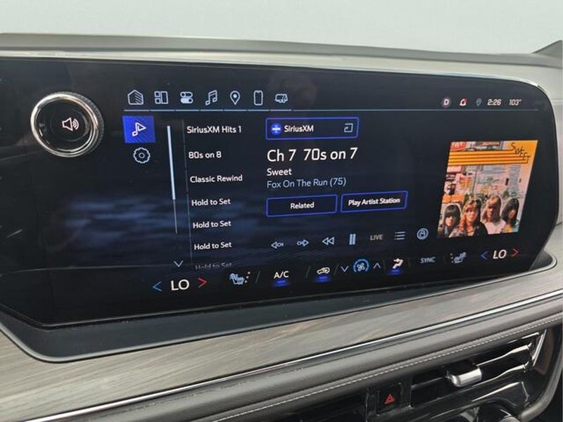 2025 Chevrolet Tahoe Z71 - Photo 22