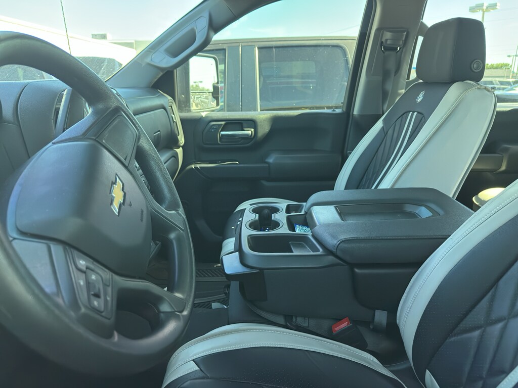 Used 2025 Chevrolet Silverado 2500 HD Custom Truck