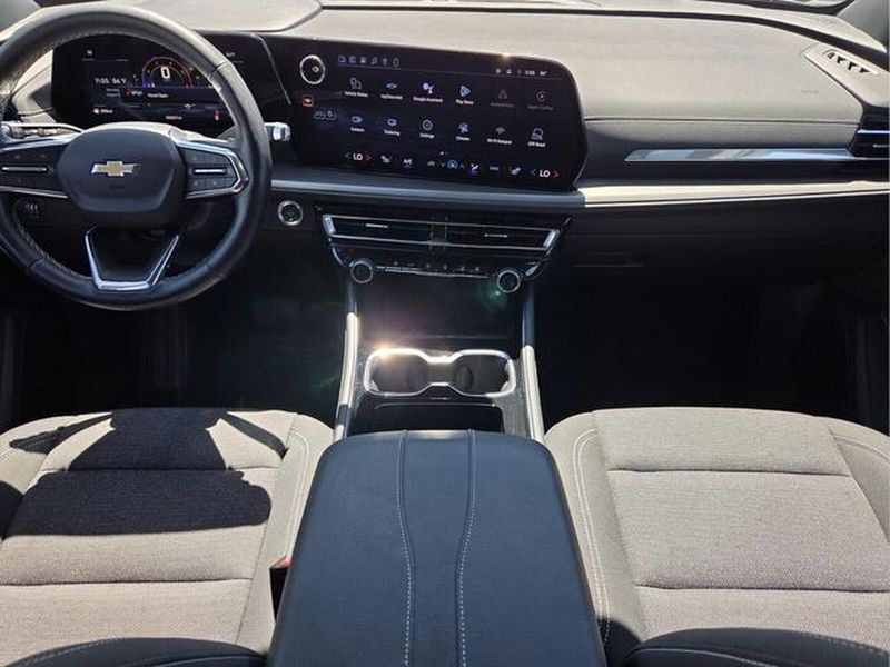 2025 Chevrolet Traverse LT - Photo 17