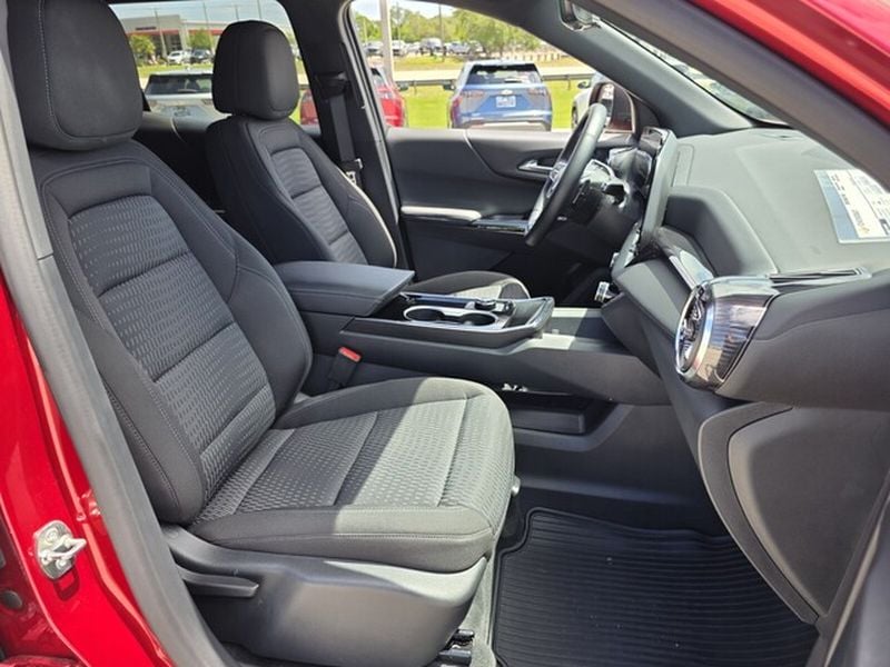 2026 Chevrolet Equinox LT - Photo 14