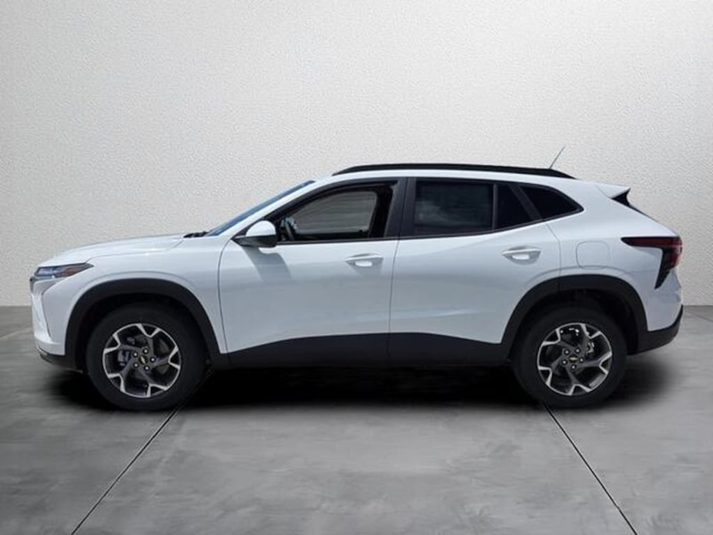 New 2026 Chevrolet Trax LT SUV