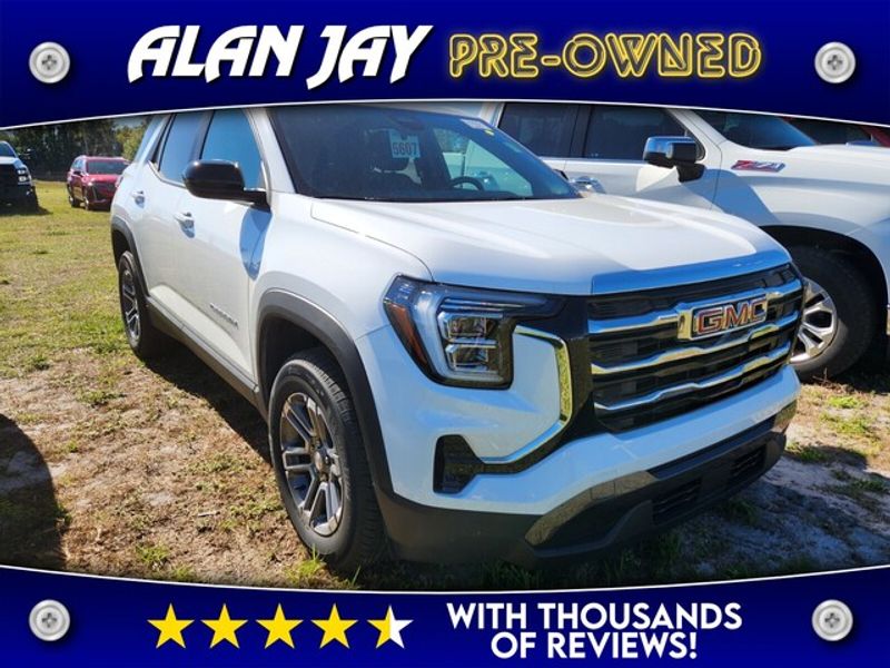 2025 GMC Terrain Elevation's photo