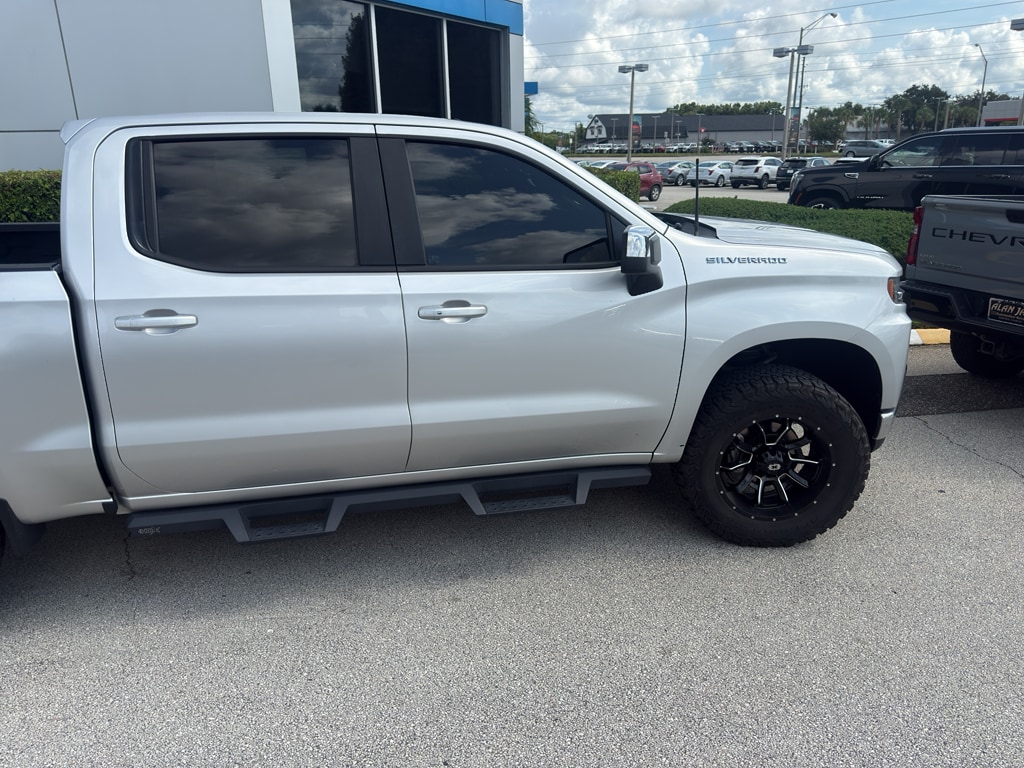 Used 2021 Chevrolet Silverado 1500 LT Truck
