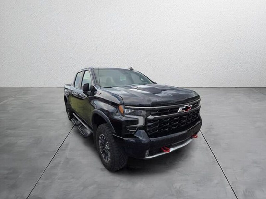 Used 2025 Chevrolet Silverado 1500 ZR2 Truck