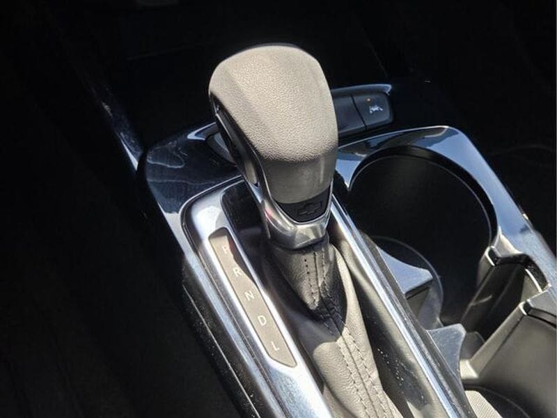 2025 Chevrolet Trax LT - Photo 24