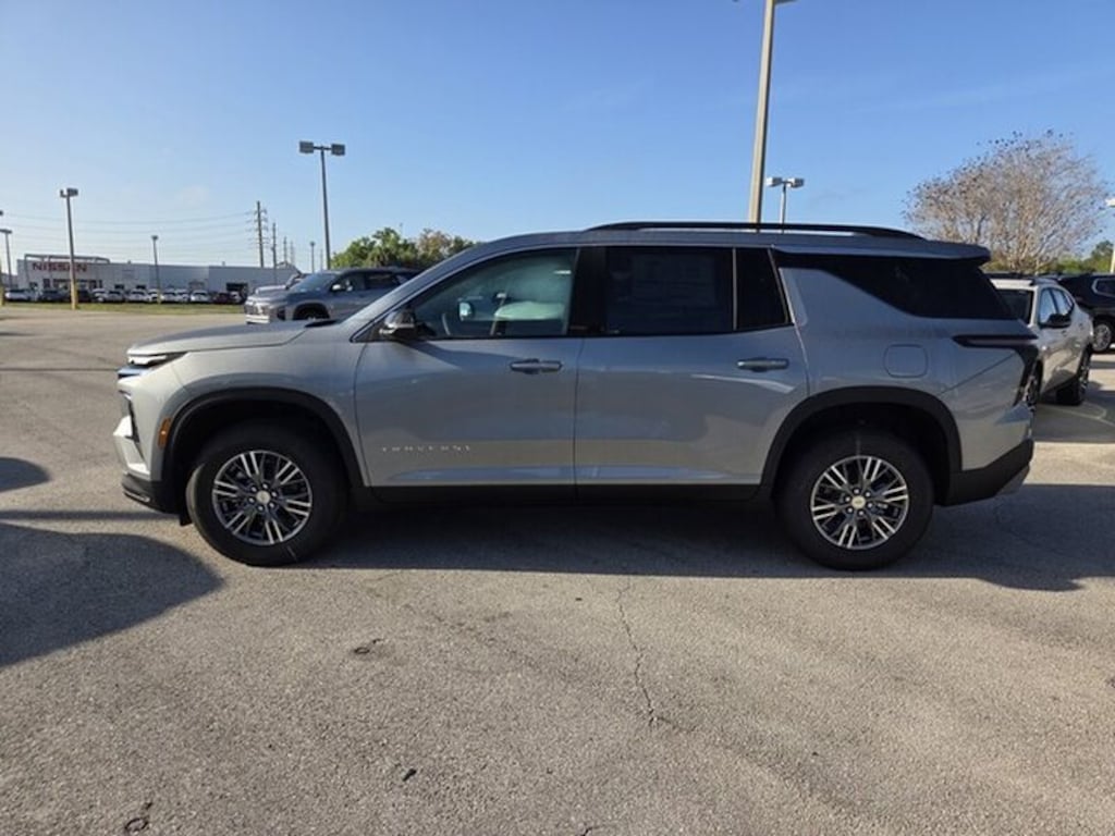 New 2026 Chevrolet Traverse LT SUV