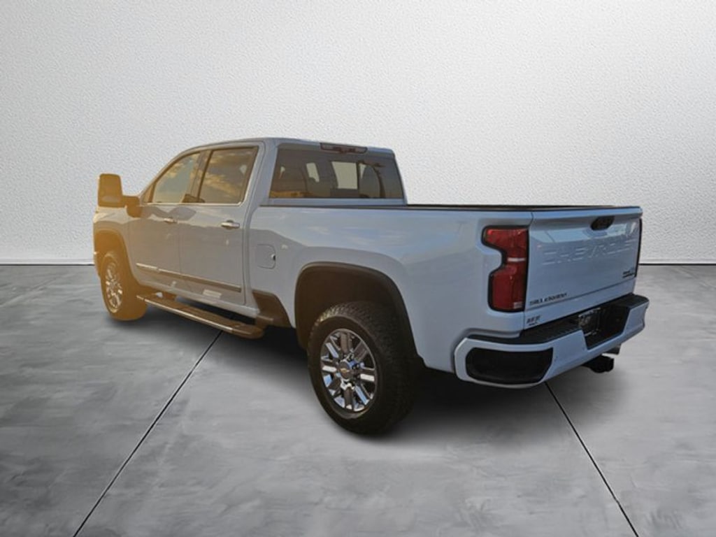 New 2026 Chevrolet Silverado 2500 HD High Country Truck