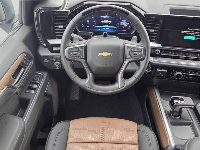2026 Chevrolet Silverado 1500 High Country - Photo 13