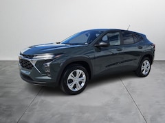 2025 Chevrolet Trax LS SUV