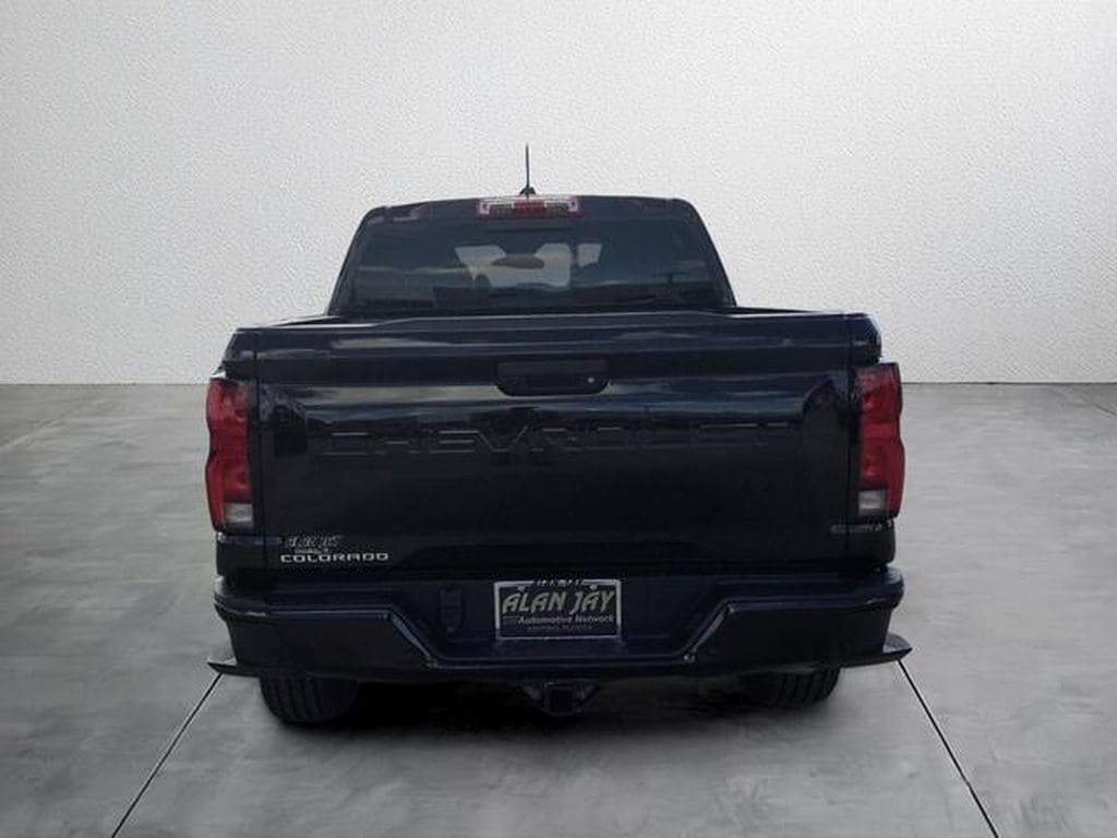 2026 Chevrolet Colorado LT - Photo 5
