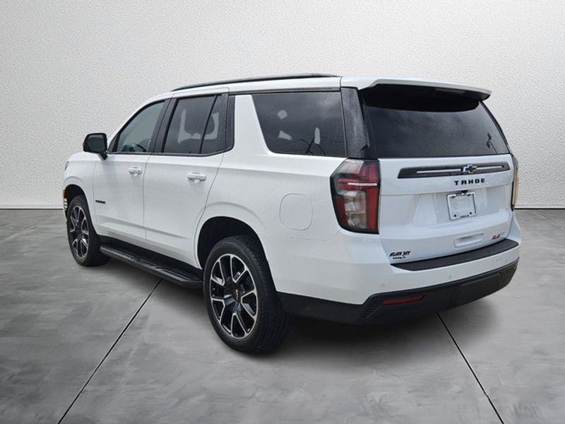 2024 Chevrolet Tahoe RST photo 3