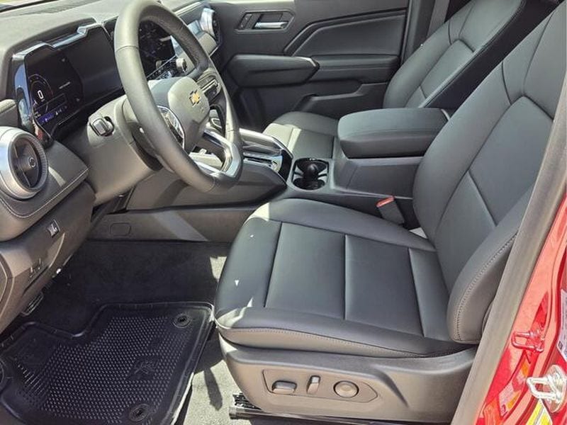 2026 Chevrolet Colorado LT - Photo 10