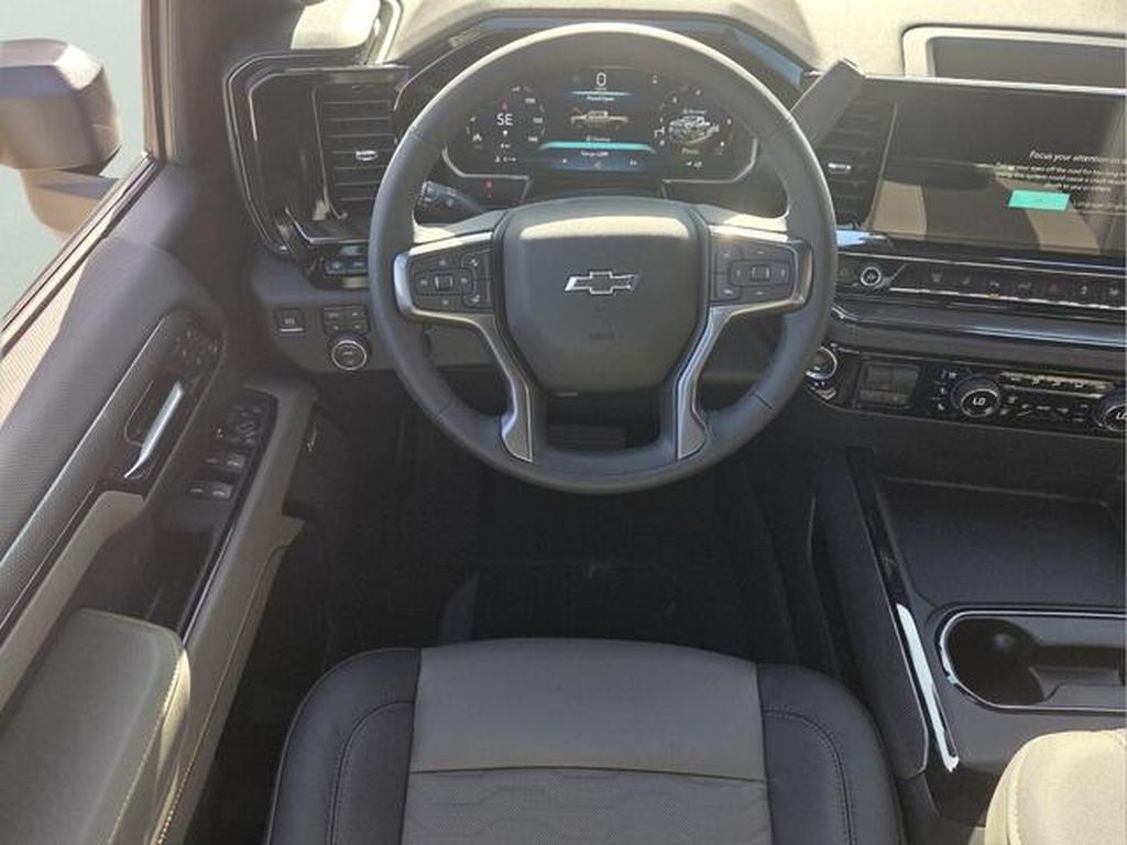 2026 Chevrolet Silverado 2500 HD ZR2 - Photo 15