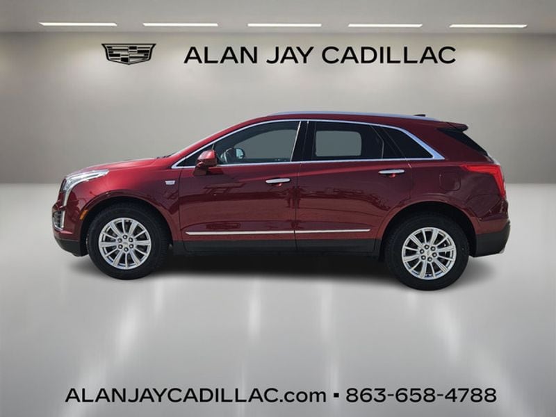 Used 2017 Cadillac XT5 Base with VIN 1GYKNARS5HZ134461 for sale in Sebring, FL