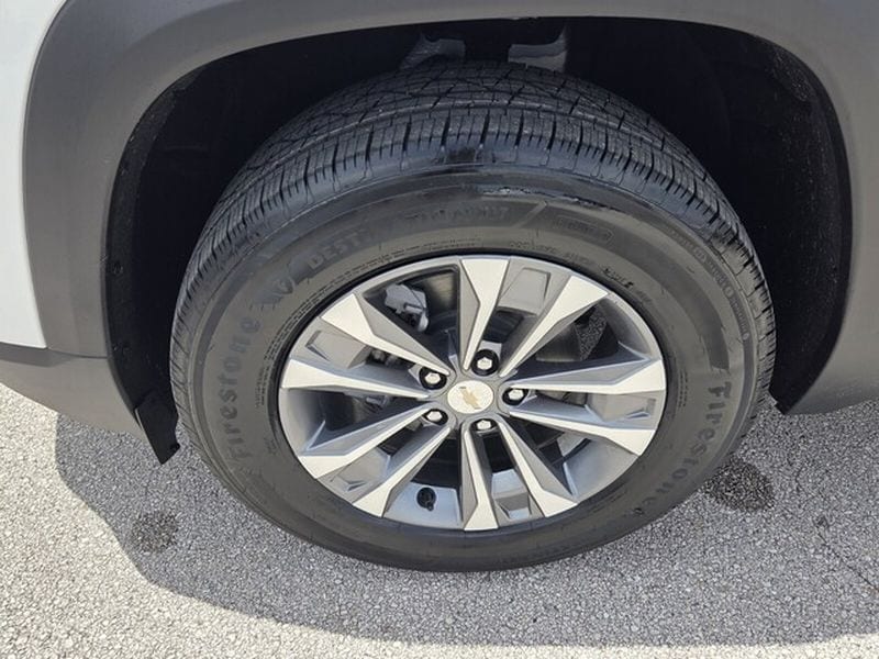 2026 Chevrolet Equinox LT - Photo 9