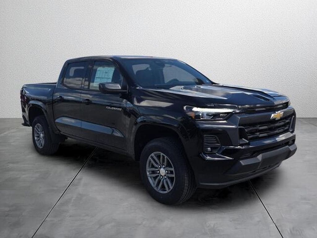 2026 Chevrolet Colorado LT - Photo 8