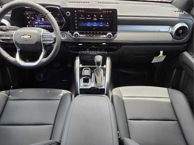 2026 Chevrolet Colorado LT - Photo 14