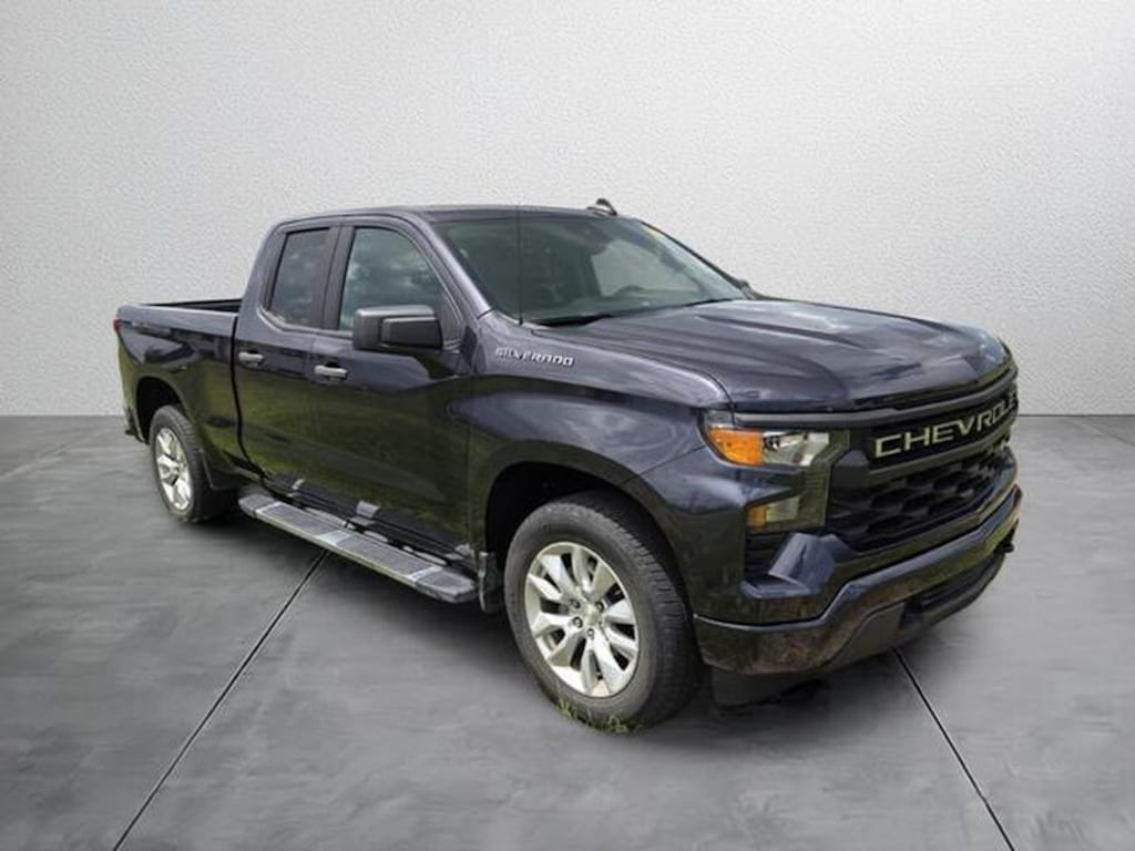 Used 2022 Chevrolet Silverado 1500 Custom Truck