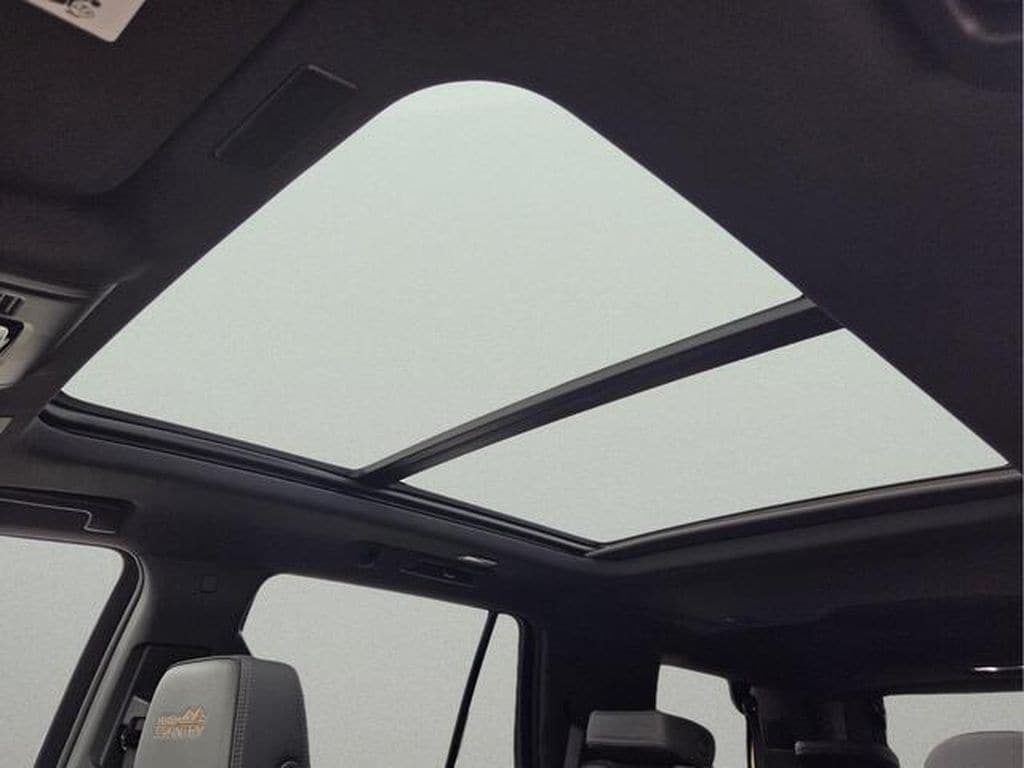 2026 Chevrolet Tahoe High Country - Photo 24