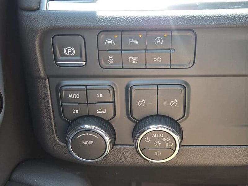 2026 Chevrolet Tahoe LT - Photo 29