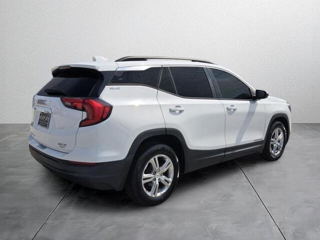 Used 2020 GMC Terrain SLE SUV