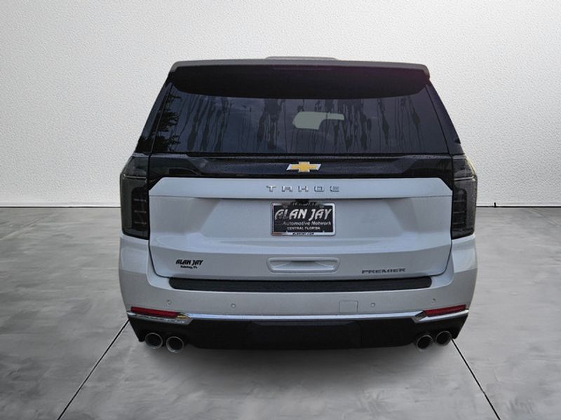 2025 Chevrolet Tahoe Premier photo 4