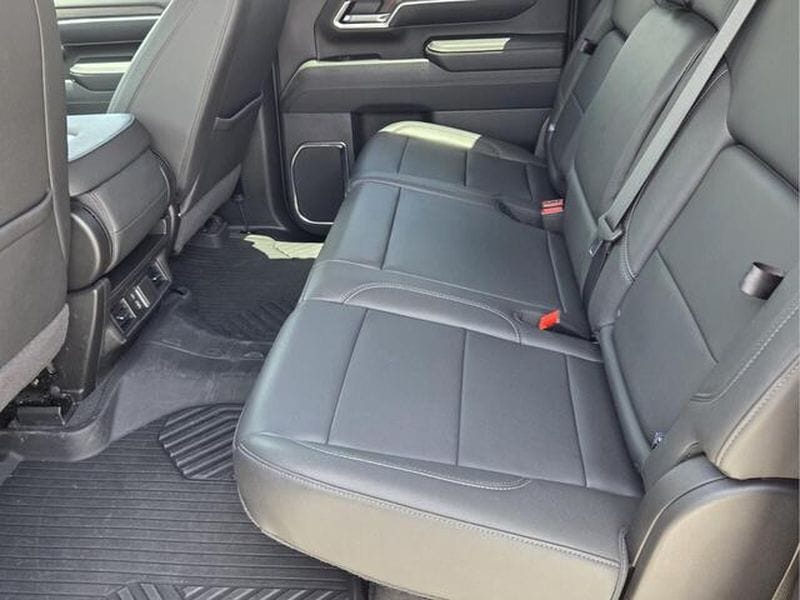 2024 GMC Sierra 2500HD SLT - Photo 12